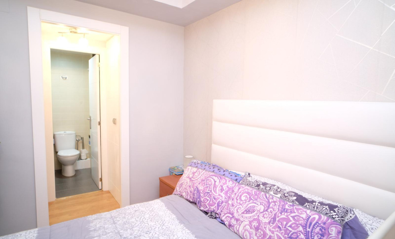 Reventa - Apartamento / piso - Barcelona - Gràcia / Vila de Gràcia