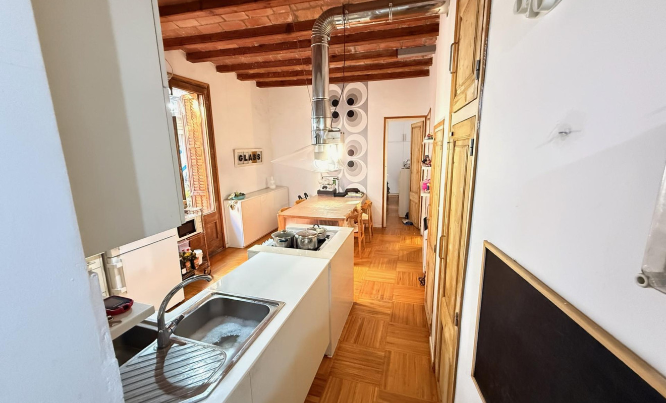 Reventa - Apartamento / piso - Barcelona - Ciutat Vella / Barri Gòtic
