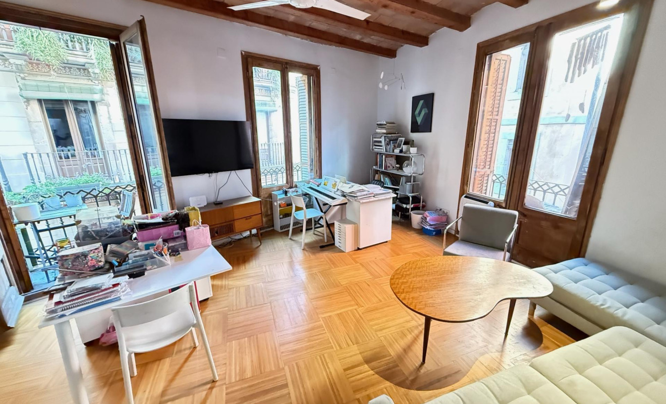 Reventa - Apartamento / piso - Barcelona - Ciutat Vella / Barri Gòtic