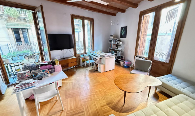 Reventa - Apartamento / piso - Barcelona - Ciutat Vella / Barri Gòtic