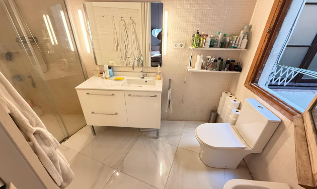 Reventa - Apartamento / piso - Barcelona - Ciutat Vella / Barri Gòtic
