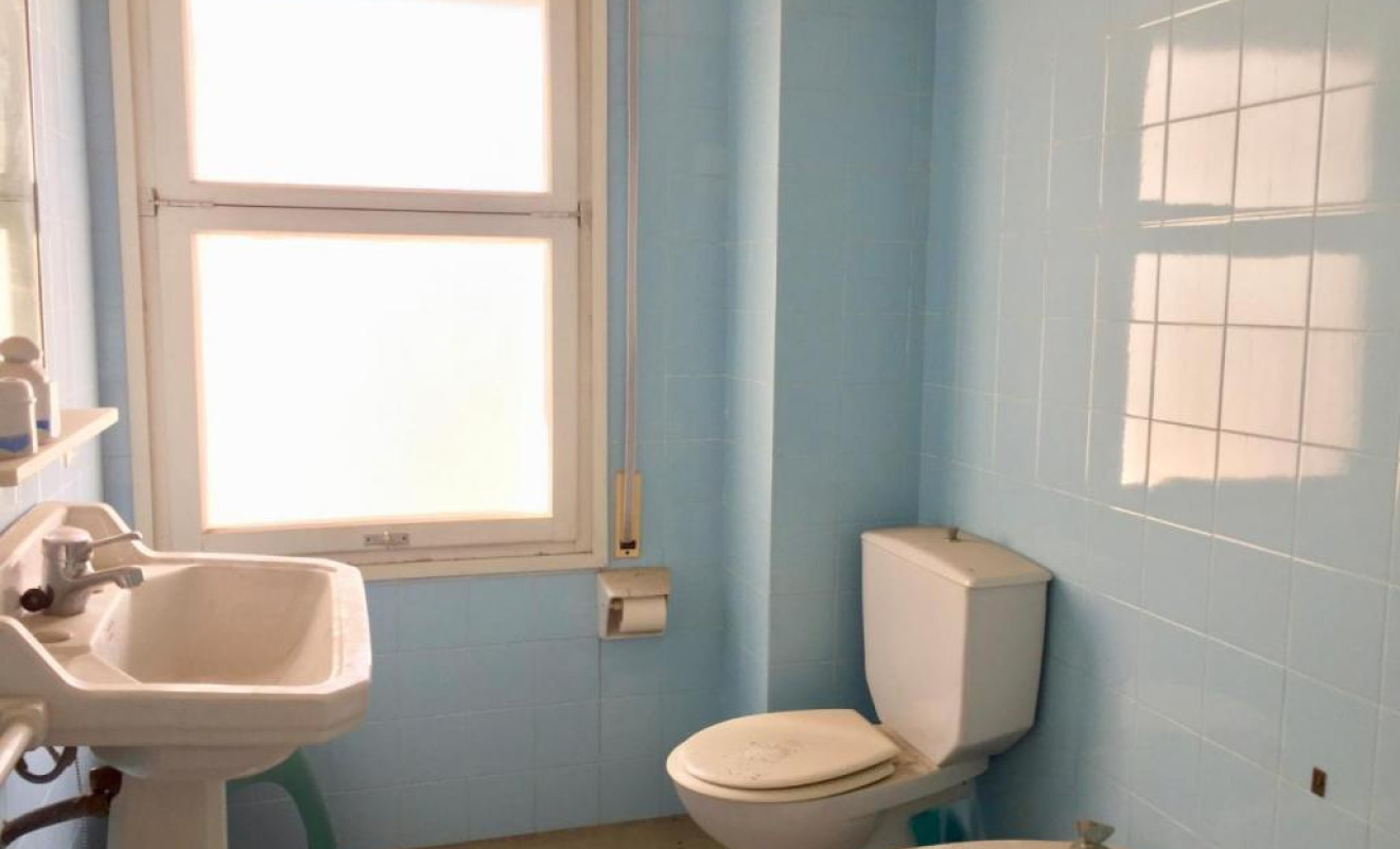 Herverkoop - Villa - Sant Feliu de Codines