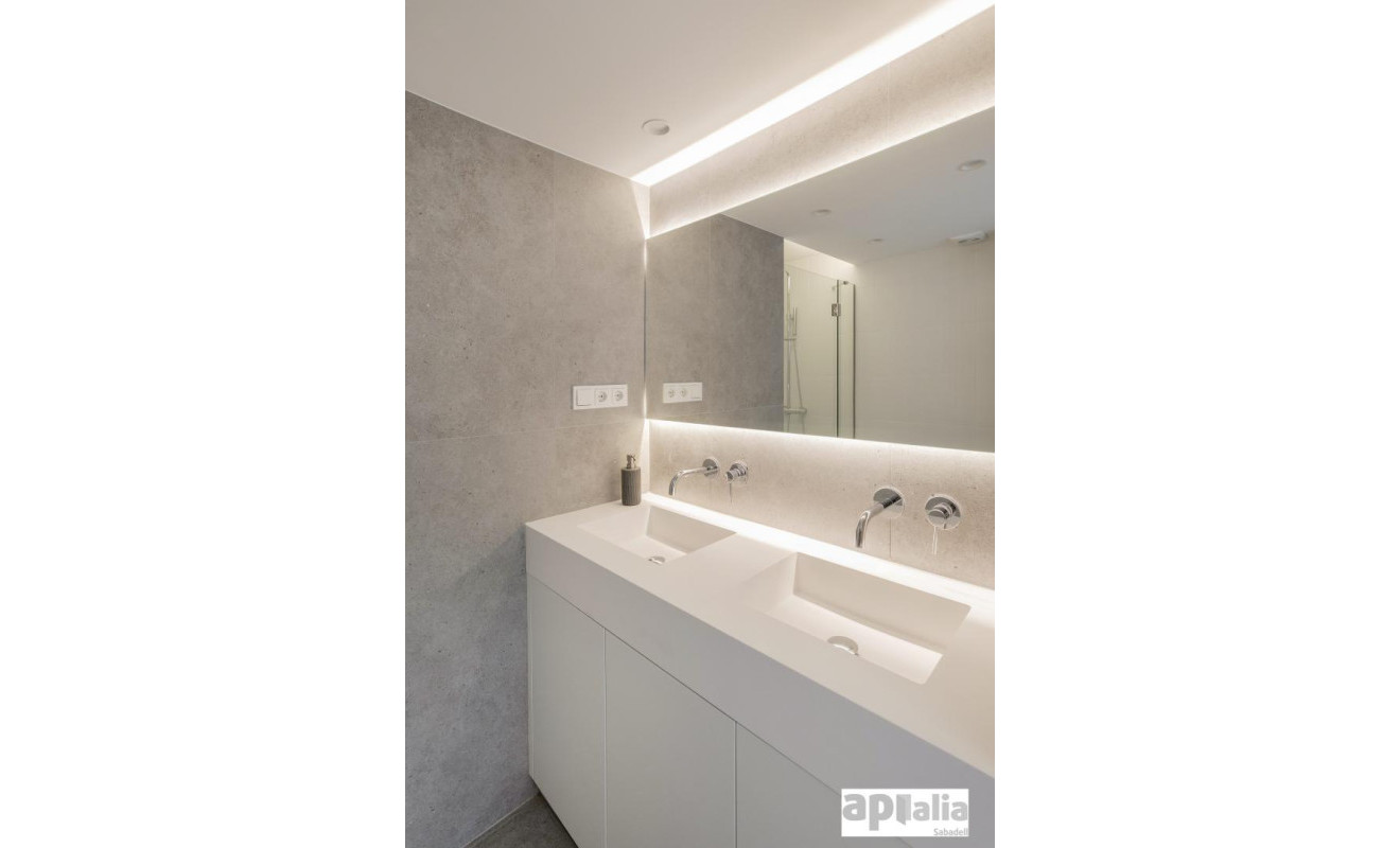 Herverkoop - Appartement / flat - Castellar del Vallès
