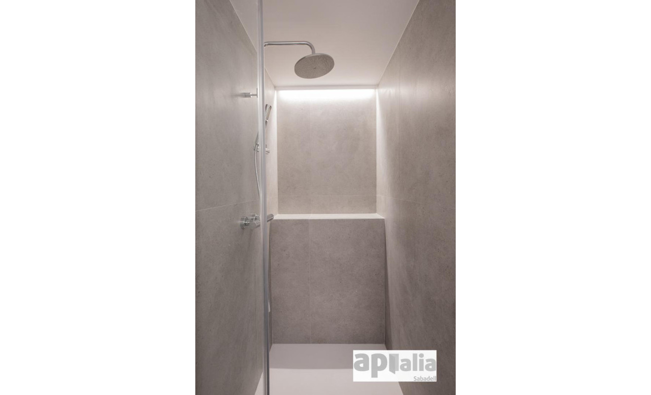 Herverkoop - Appartement / flat - Castellar del Vallès