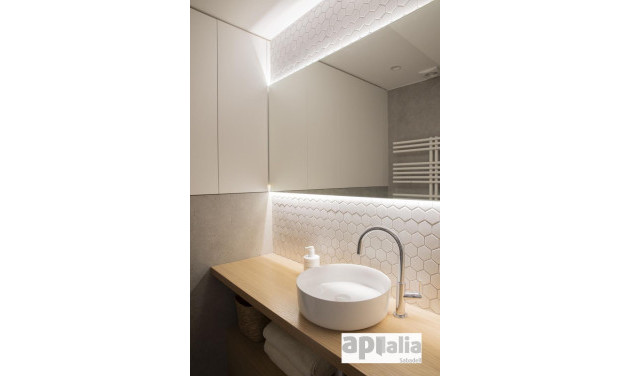 Herverkoop - Appartement / flat - Castellar del Vallès