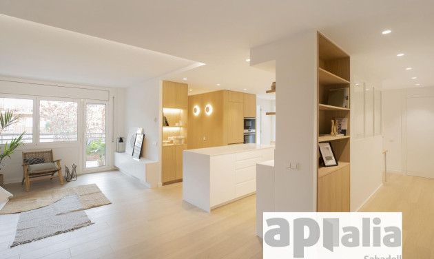 Herverkoop - Appartement / flat - Castellar del Vallès