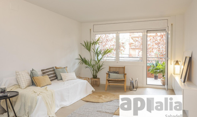 Herverkoop - Appartement / flat - Castellar del Vallès
