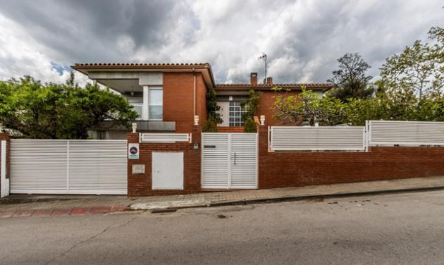 Reventa - Chalet - Sabadell - Castellarnau