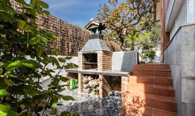 Reventa - Chalet - Sabadell - Castellarnau