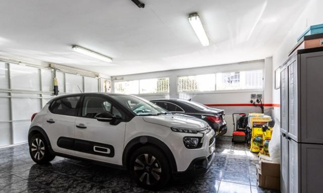 Reventa - Chalet - Sabadell - Castellarnau