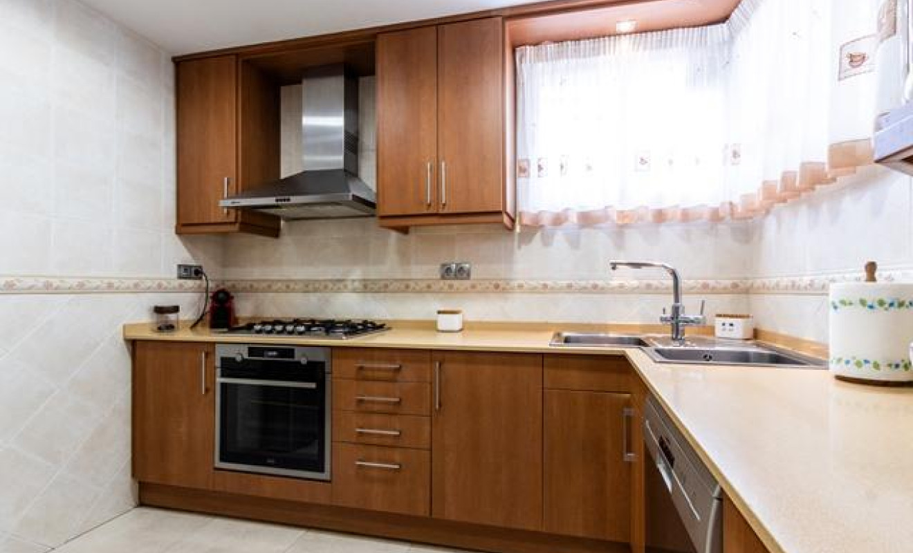 Reventa - Chalet - Sabadell - Castellarnau