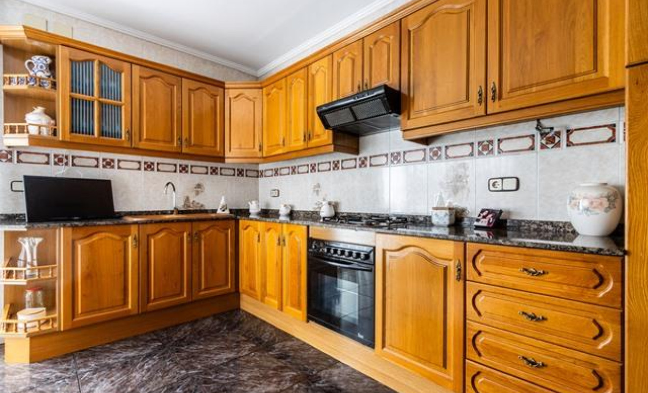 Reventa - Chalet - Sabadell - Castellarnau