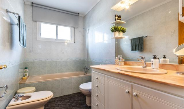 Reventa - Chalet - Sabadell - Castellarnau