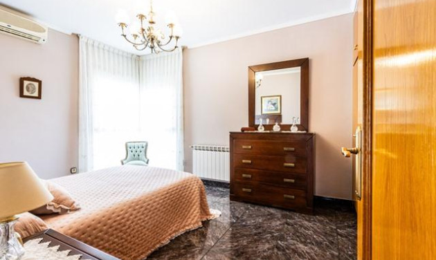 Reventa - Chalet - Sabadell - Castellarnau