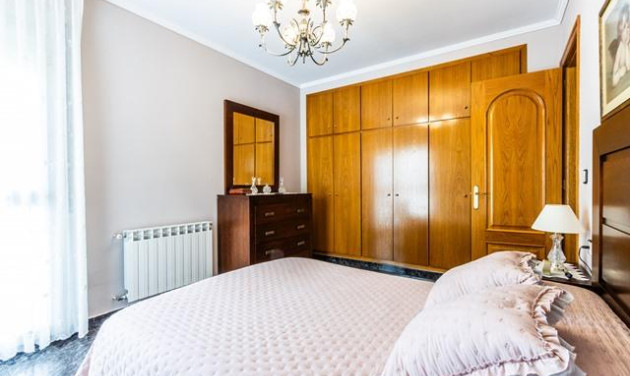 Reventa - Chalet - Sabadell - Castellarnau