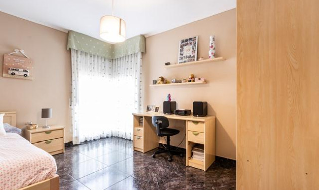 Reventa - Chalet - Sabadell - Castellarnau