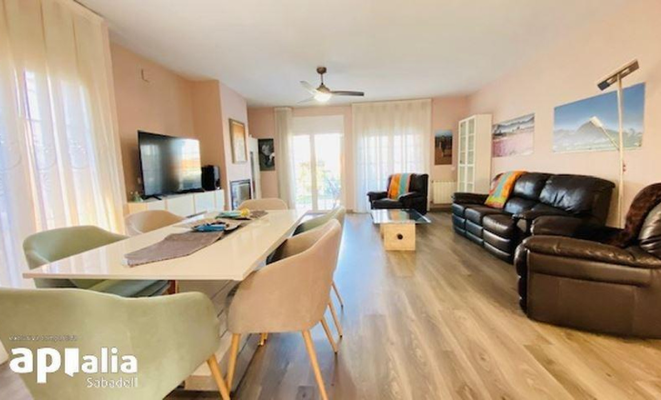 Reventa - Chalet - Sabadell - Castellarnau