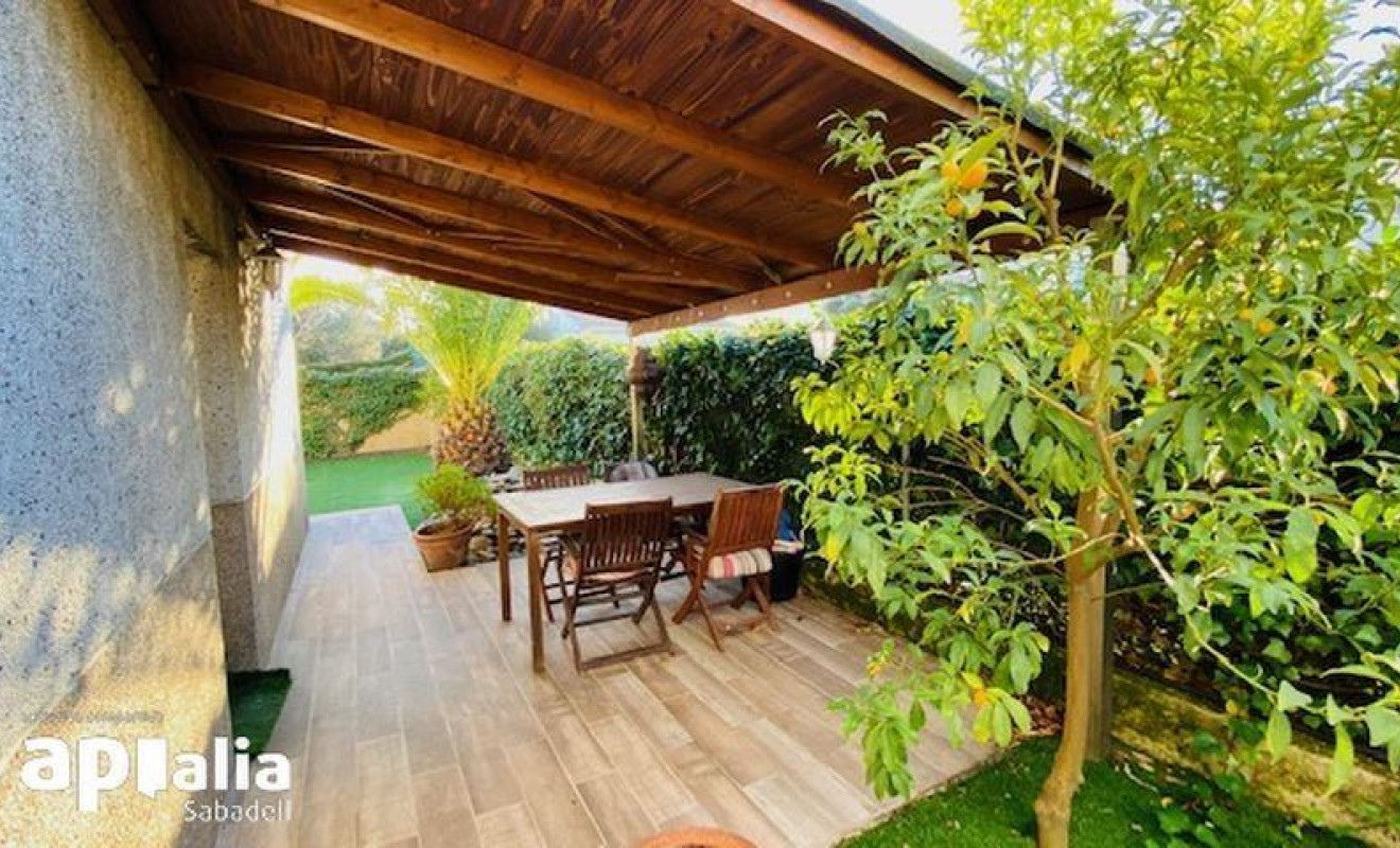 Reventa - Chalet - Sabadell - Castellarnau