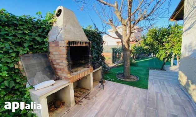 Reventa - Chalet - Sabadell - Castellarnau
