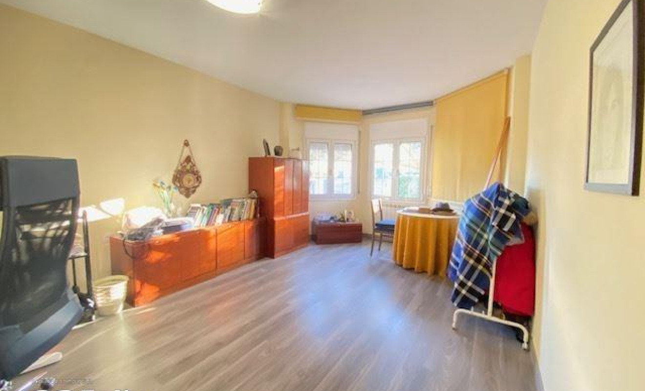Reventa - Chalet - Sabadell - Castellarnau