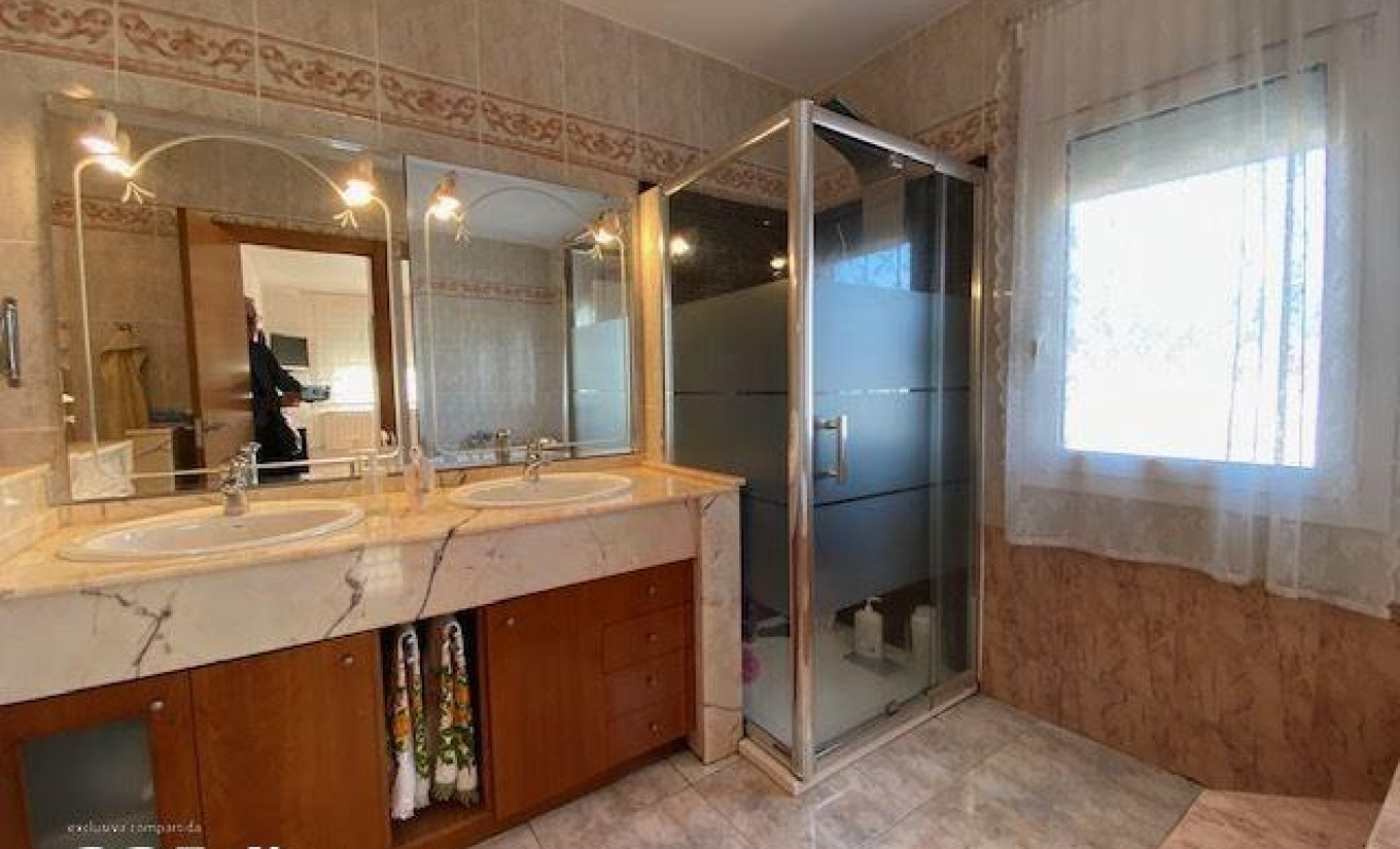 Reventa - Chalet - Sabadell - Castellarnau