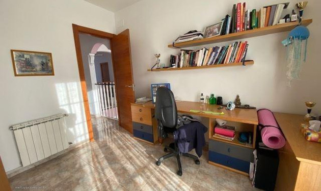 Reventa - Chalet - Sabadell - Castellarnau