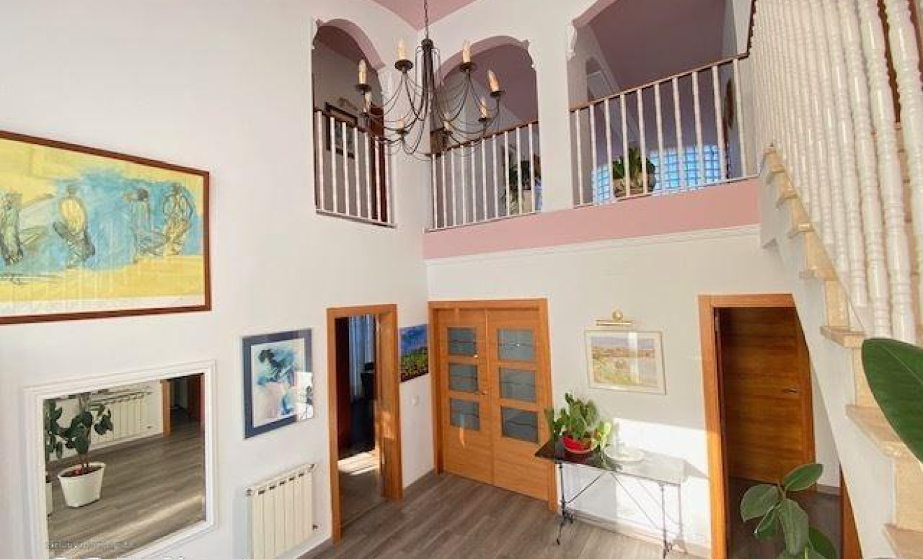 Reventa - Chalet - Sabadell - Castellarnau