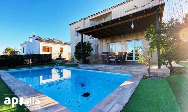 Reventa - Chalet - Sabadell - Castellarnau