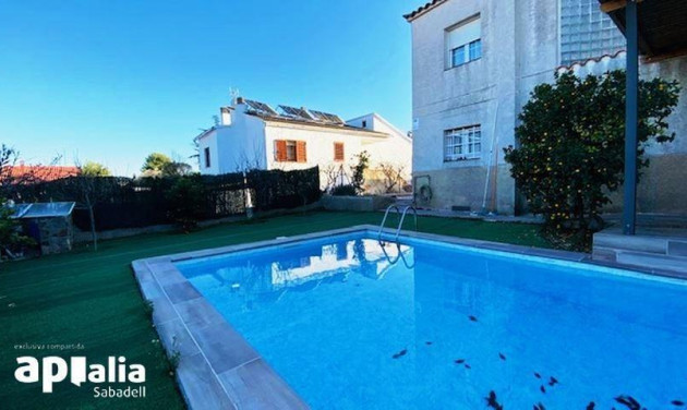 Reventa - Chalet - Sabadell - Castellarnau