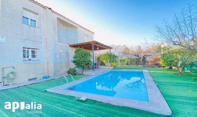 Reventa - Chalet - Sabadell - Castellarnau