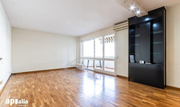 Reventa - Apartamento / piso - Sabadell - Centro