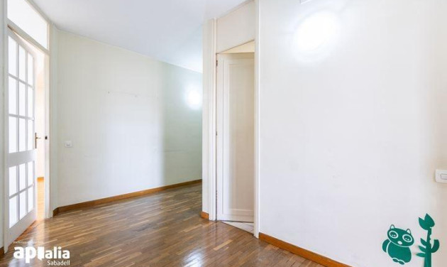 Reventa - Apartamento / piso - Sabadell - Centro