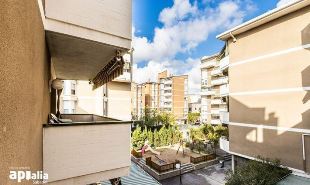 Reventa - Apartamento / piso - Sabadell - Centro
