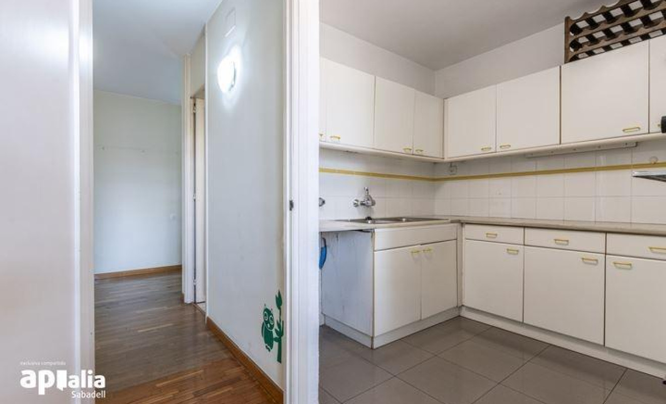 Reventa - Apartamento / piso - Sabadell - Centro