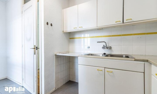 Reventa - Apartamento / piso - Sabadell - Centro