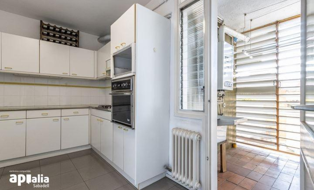 Reventa - Apartamento / piso - Sabadell - Centro