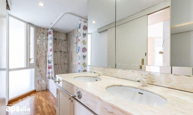Reventa - Apartamento / piso - Sabadell - Centro