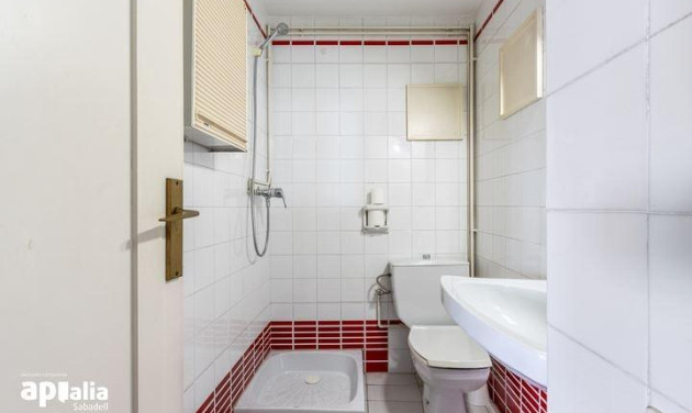 Reventa - Apartamento / piso - Sabadell - Centro