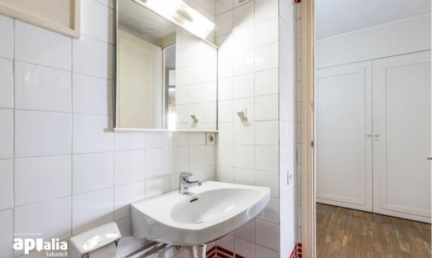 Reventa - Apartamento / piso - Sabadell - Centro