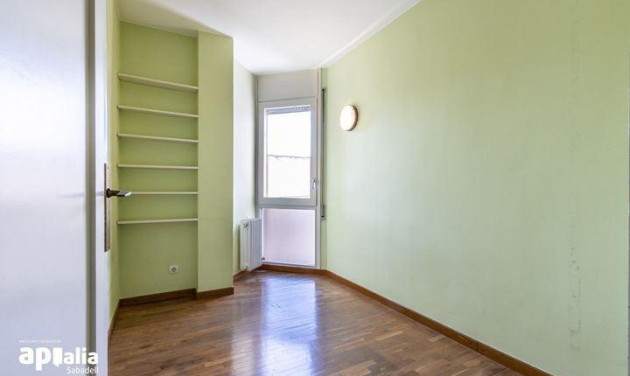 Reventa - Apartamento / piso - Sabadell - Centro