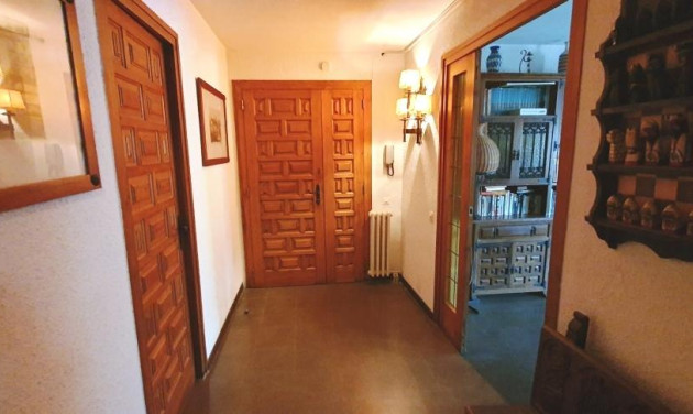 Reventa - Apartamento / piso - Cabrils