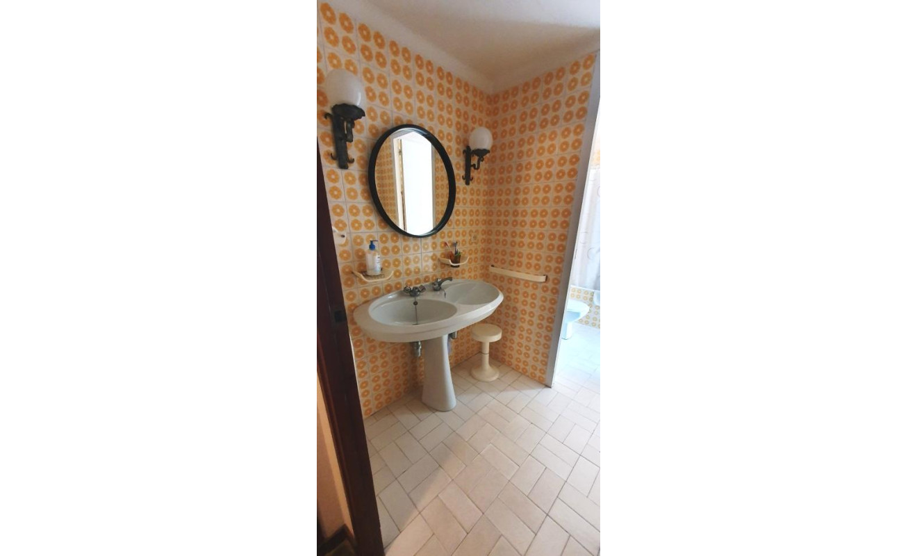 Reventa - Apartamento / piso - Cabrils