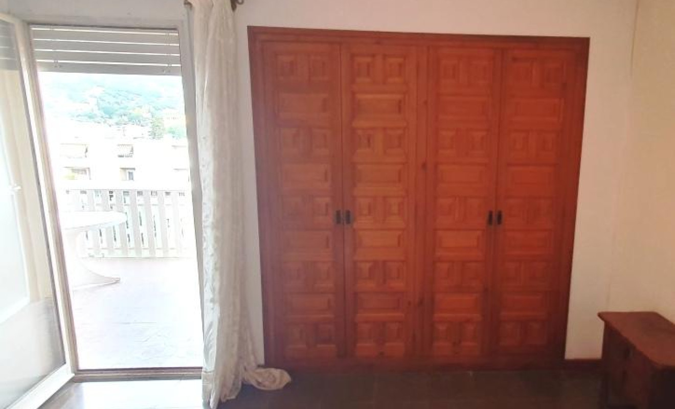 Reventa - Apartamento / piso - Cabrils