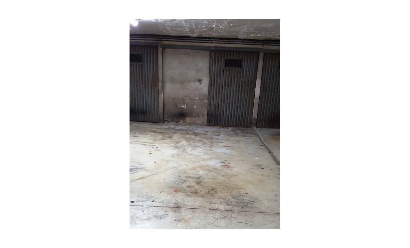 Reventa - Apartamento / piso - Cabrils