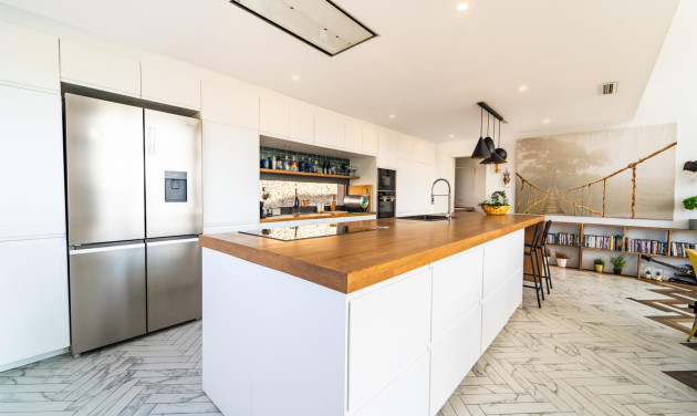 Obra nueva - Chalet - Torrelles de Llobregat