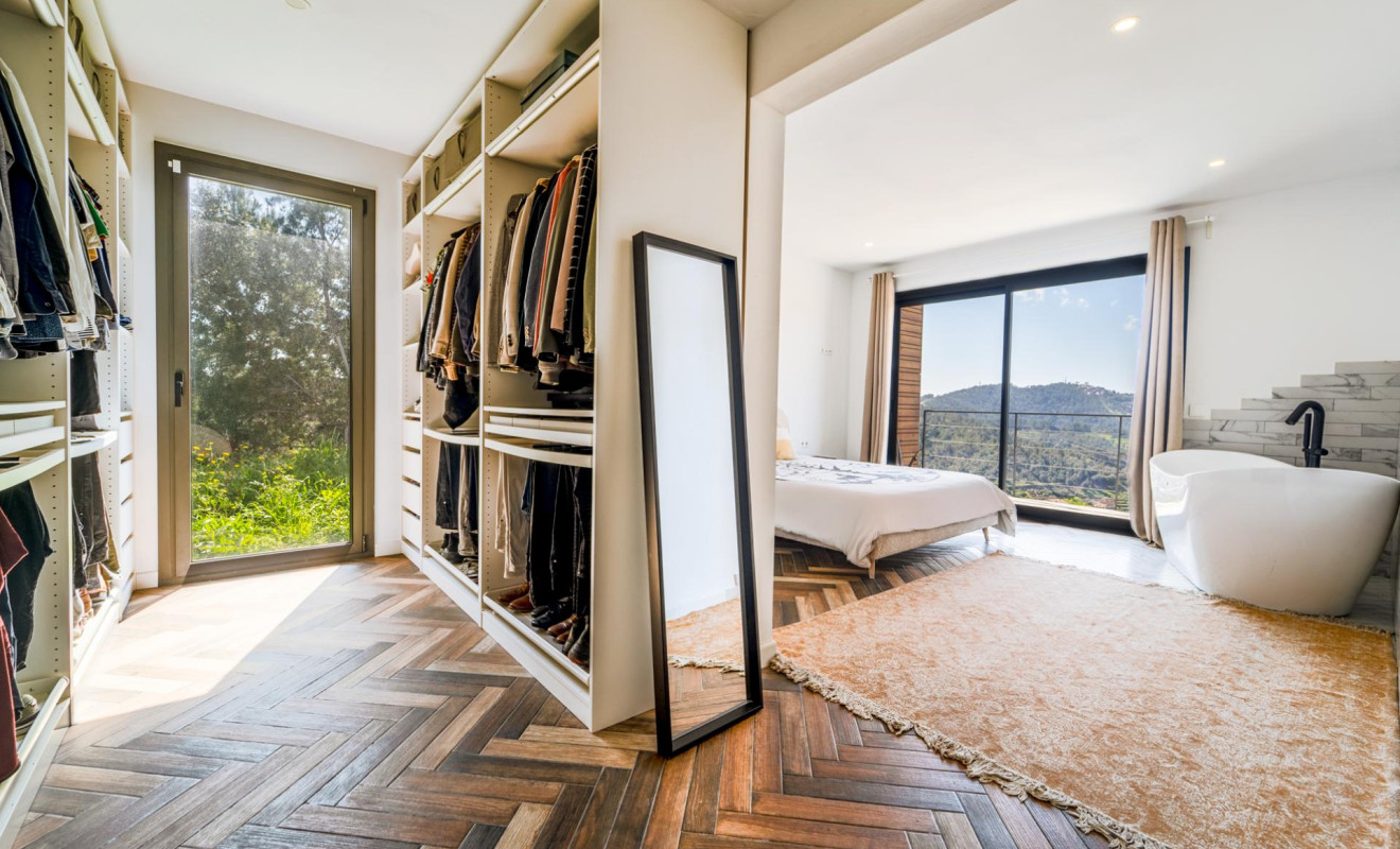 Obra nueva - Chalet - Torrelles de Llobregat