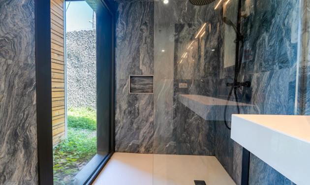 Obra nueva - Chalet - Torrelles de Llobregat