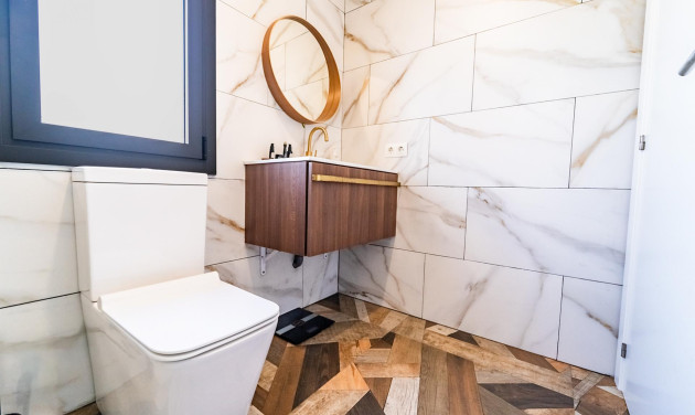 Obra nueva - Chalet - Torrelles de Llobregat