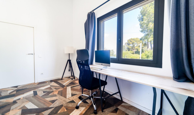 Obra nueva - Chalet - Torrelles de Llobregat