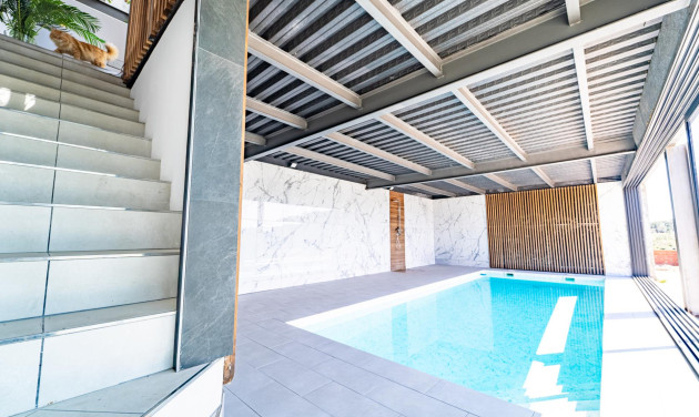 Obra nueva - Chalet - Torrelles de Llobregat
